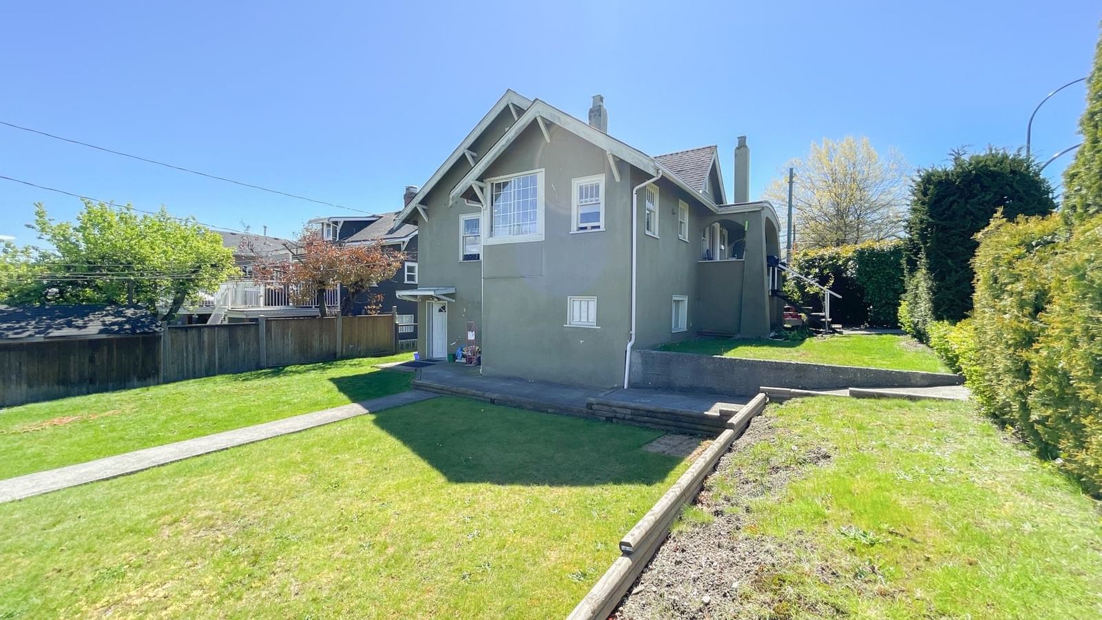 Listing Image 19
