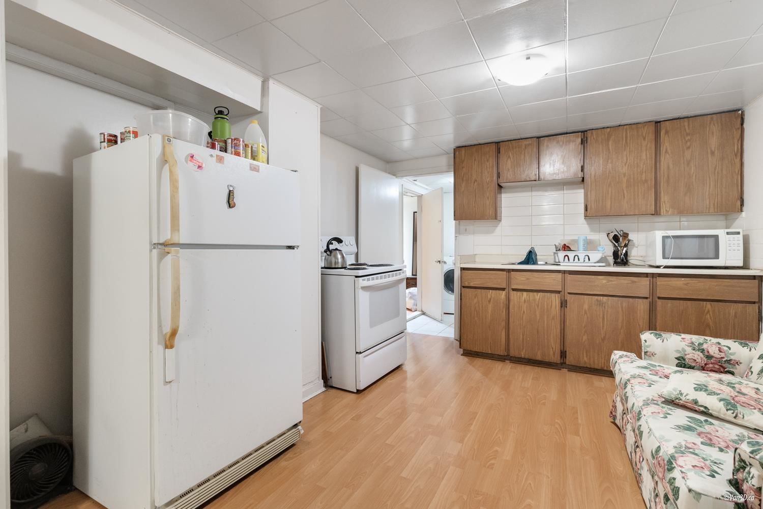 Listing Image 17