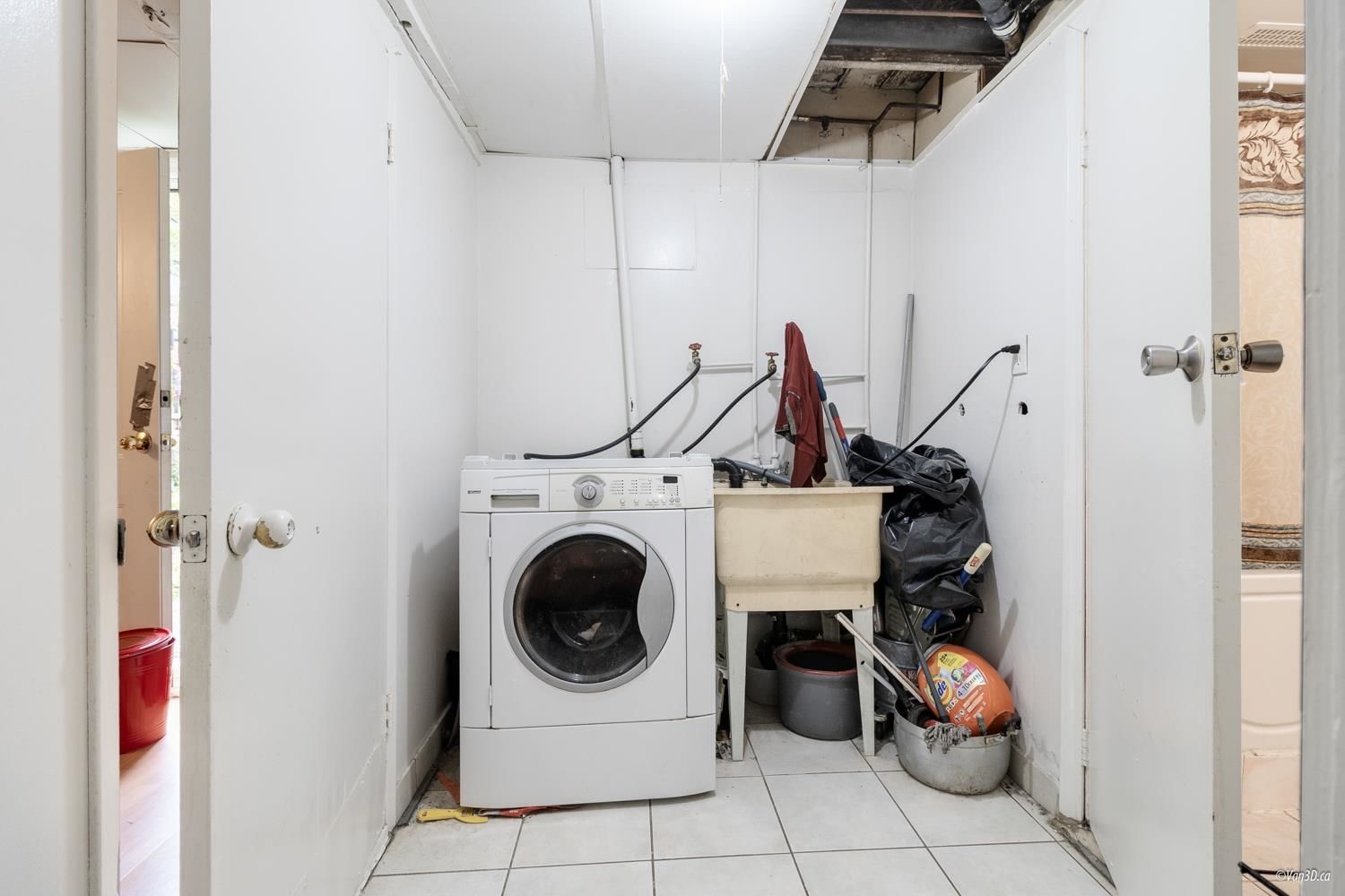 Listing Image 25