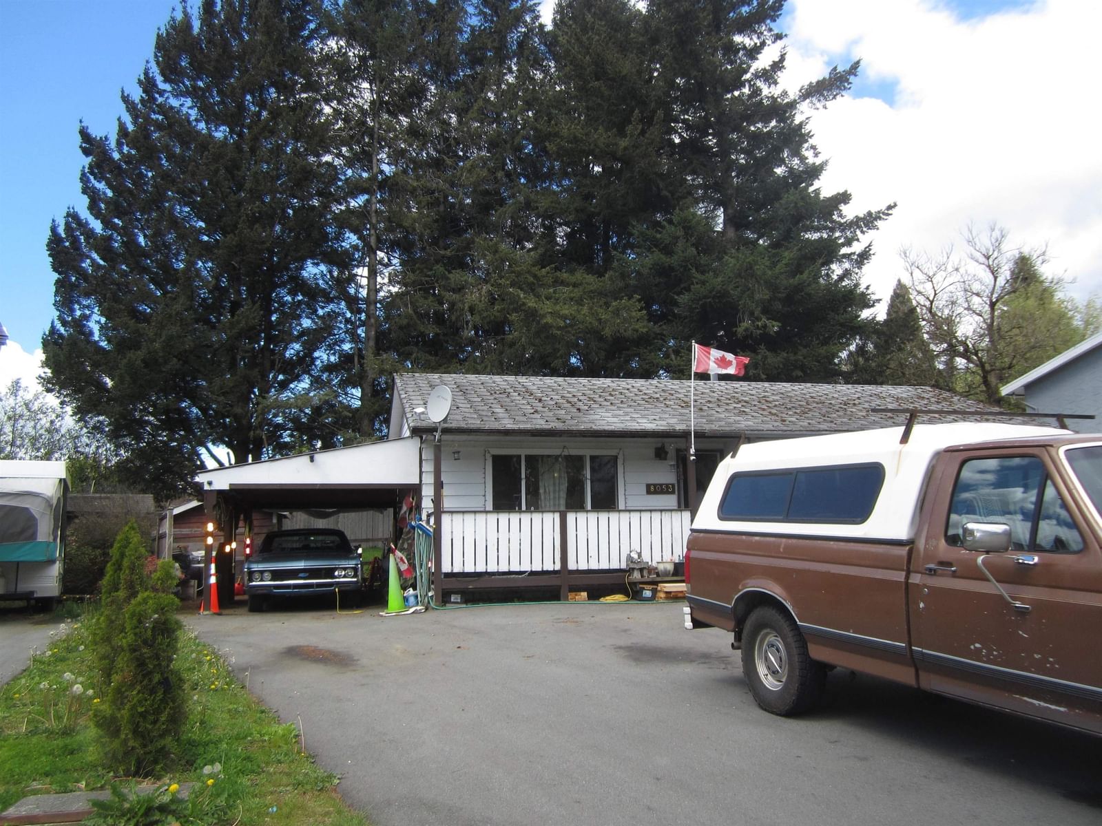 Listing Image 6