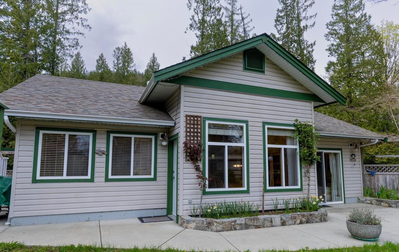 Listing Image 28