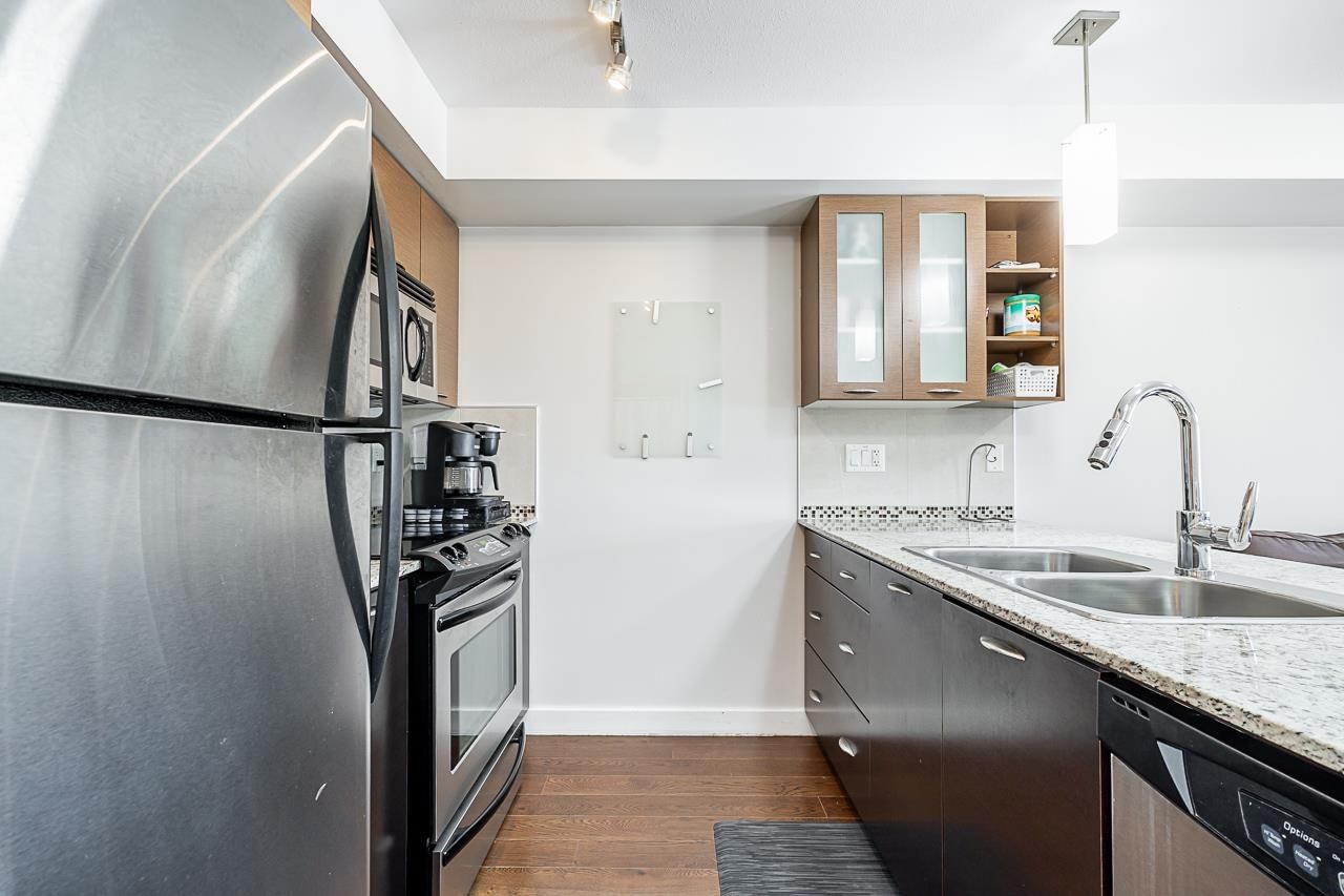 Listing Image 10