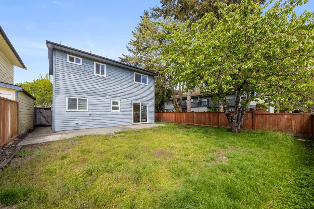 Listing Image 17