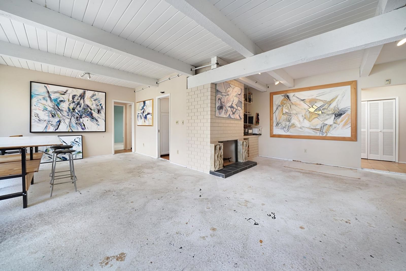 Listing Image 30