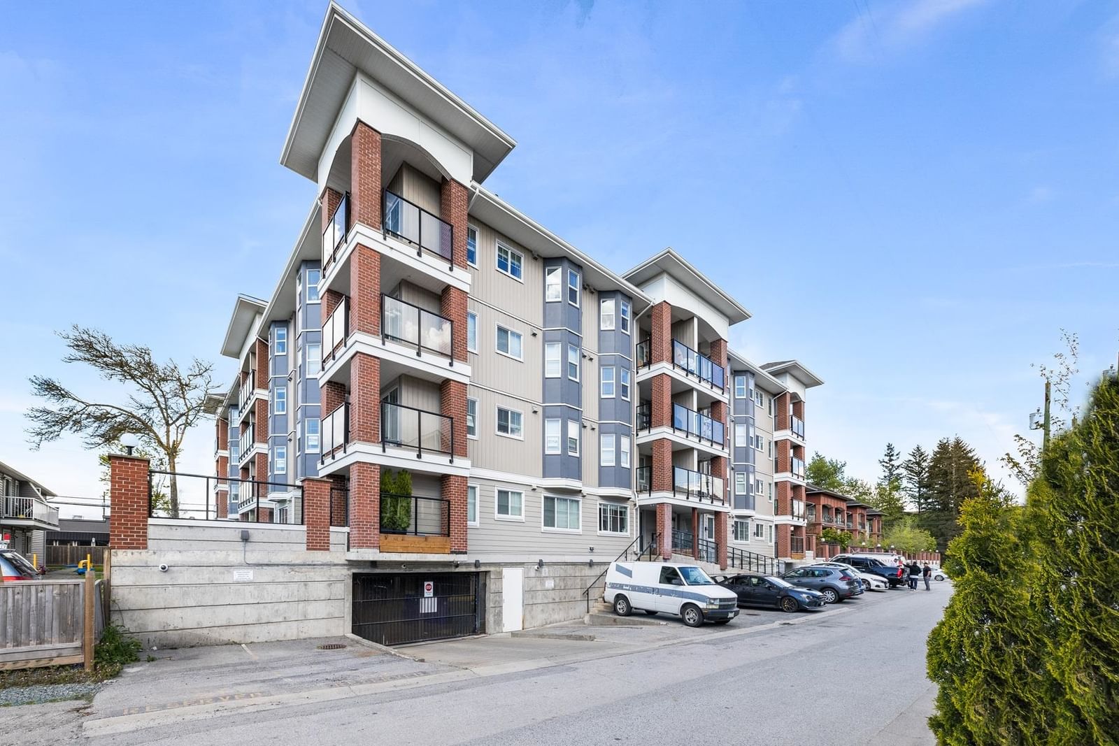 Listing Image 20