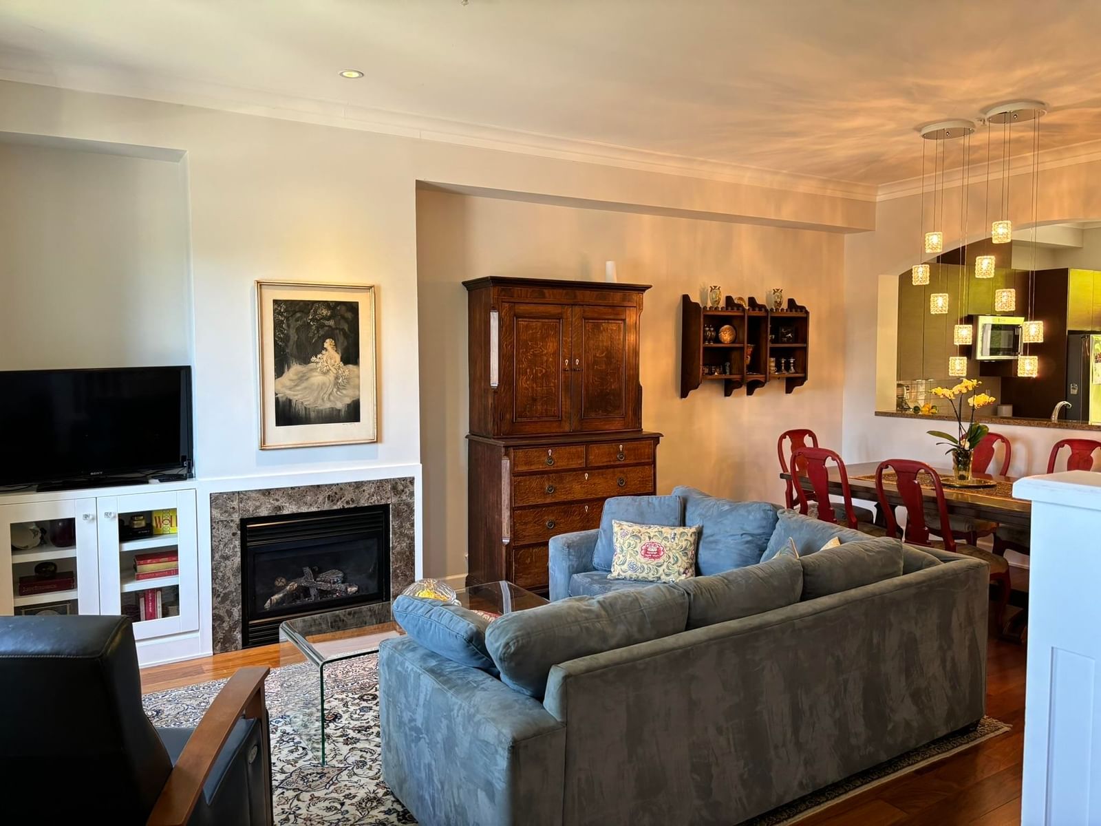 Listing Image 6
