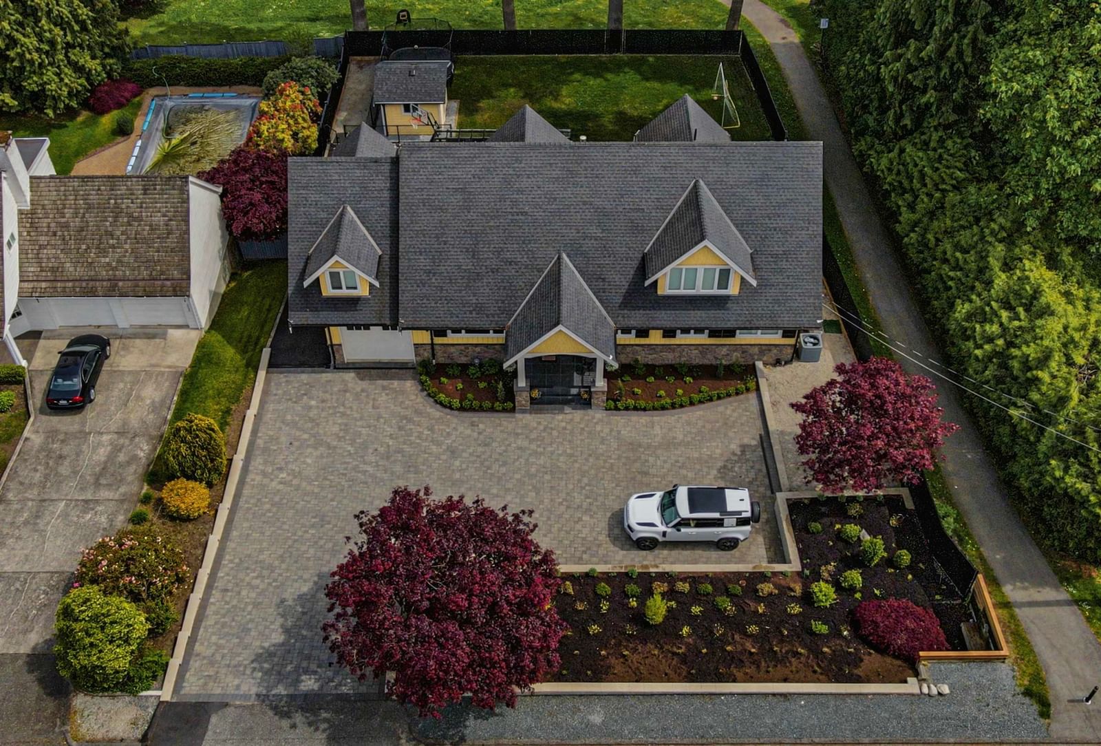 Listing Image 1