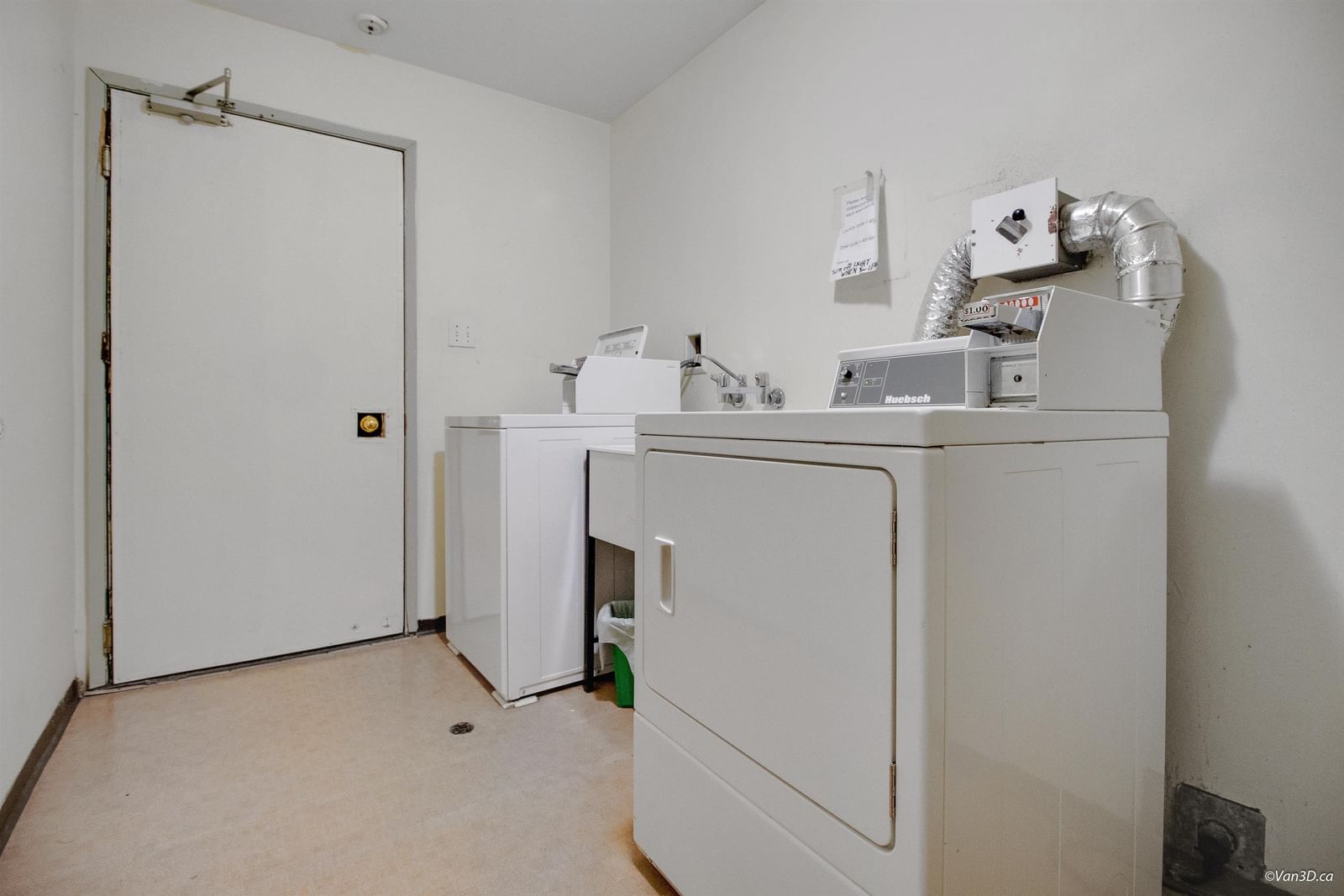 Listing Image 17