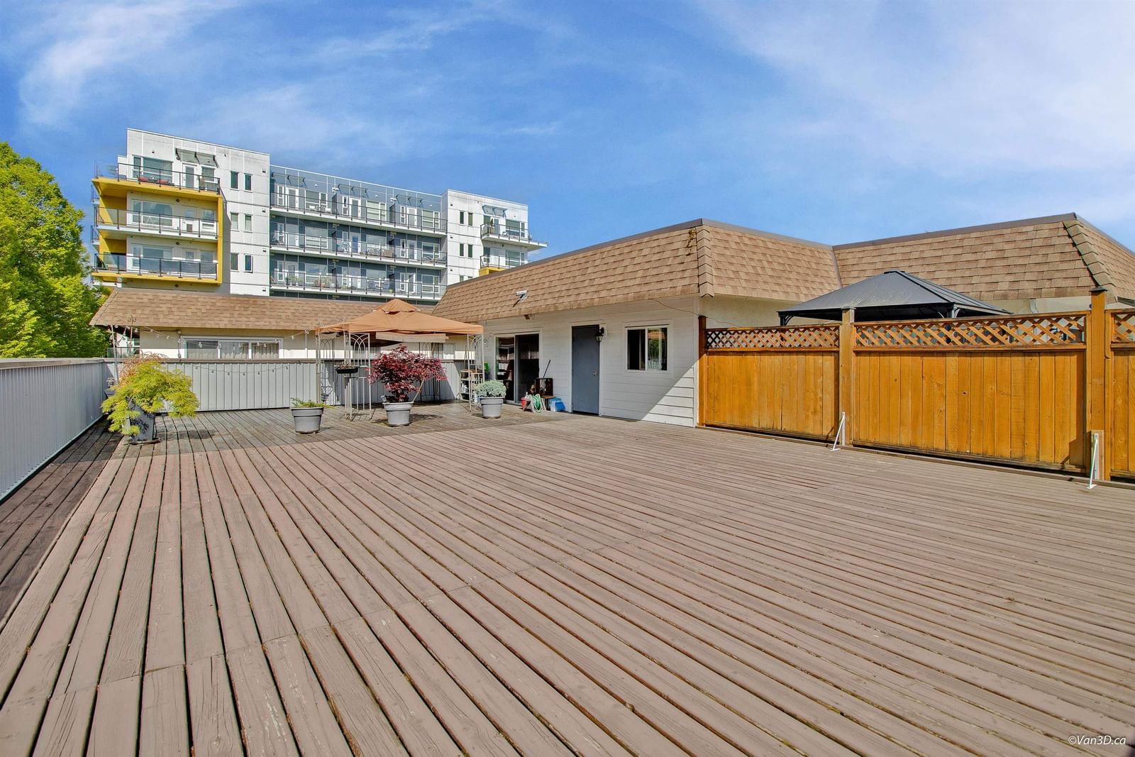 Listing Image 18