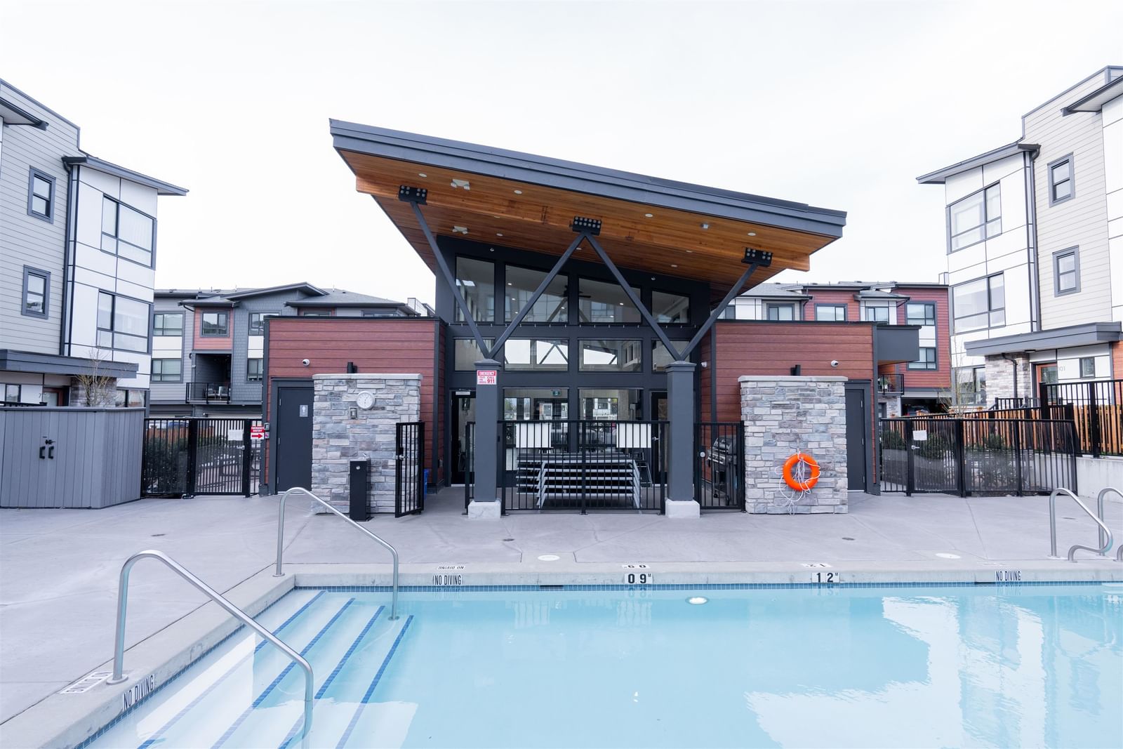 Listing Image 36