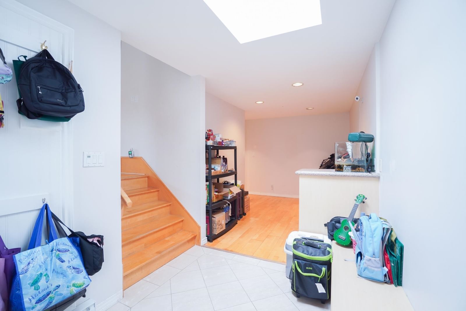 Listing Image 17