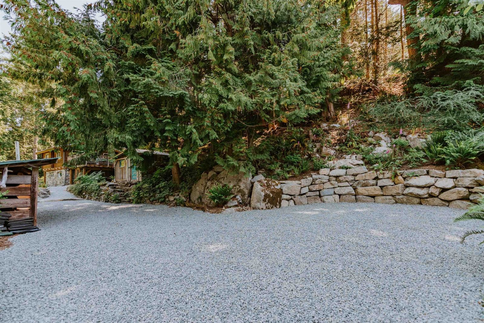 Listing Image 24