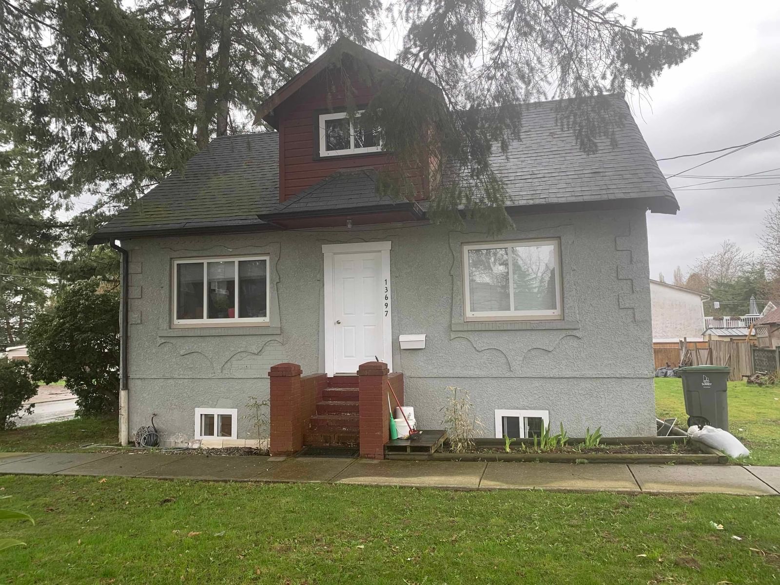 Listing Image 1