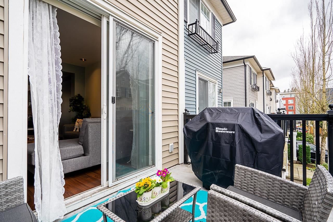 Listing Image 14