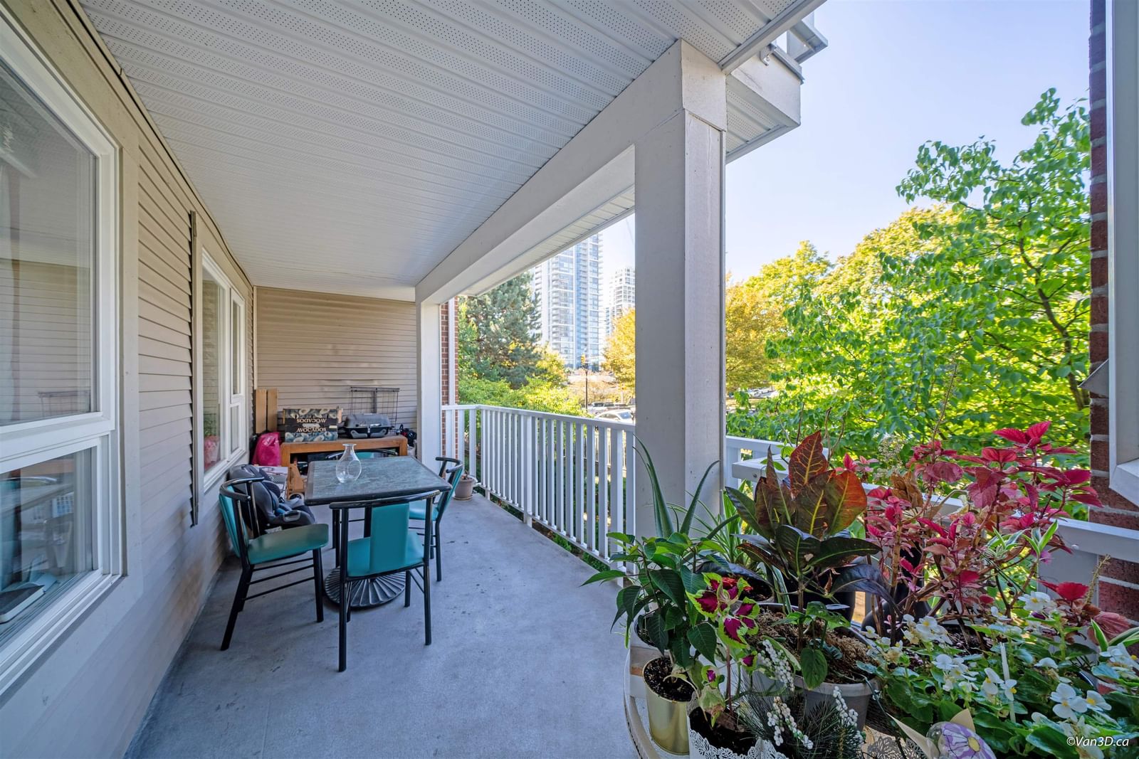 Listing Image 10