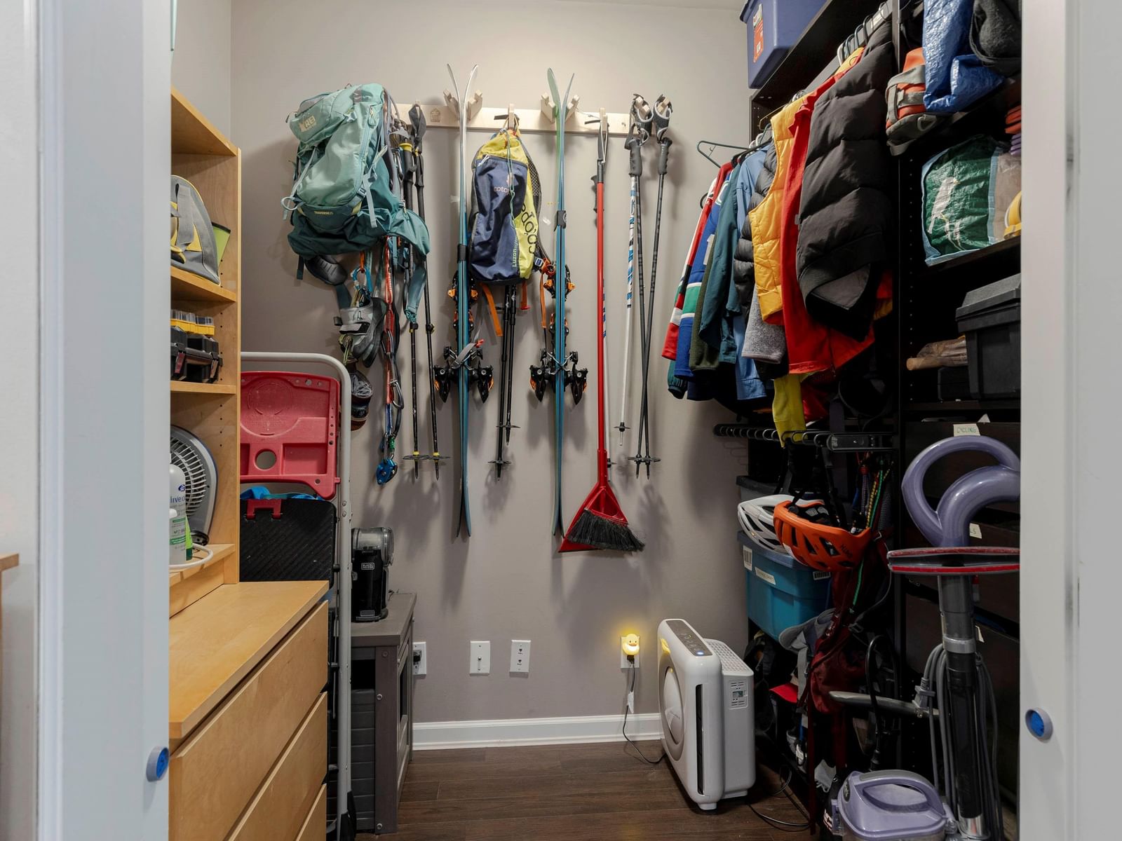Listing Image 19