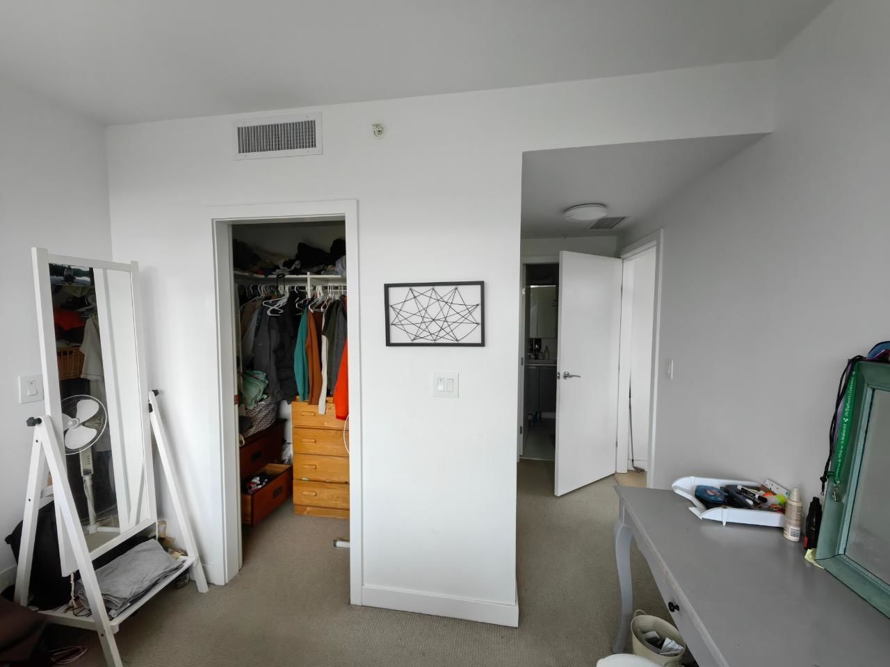 Listing Image 26