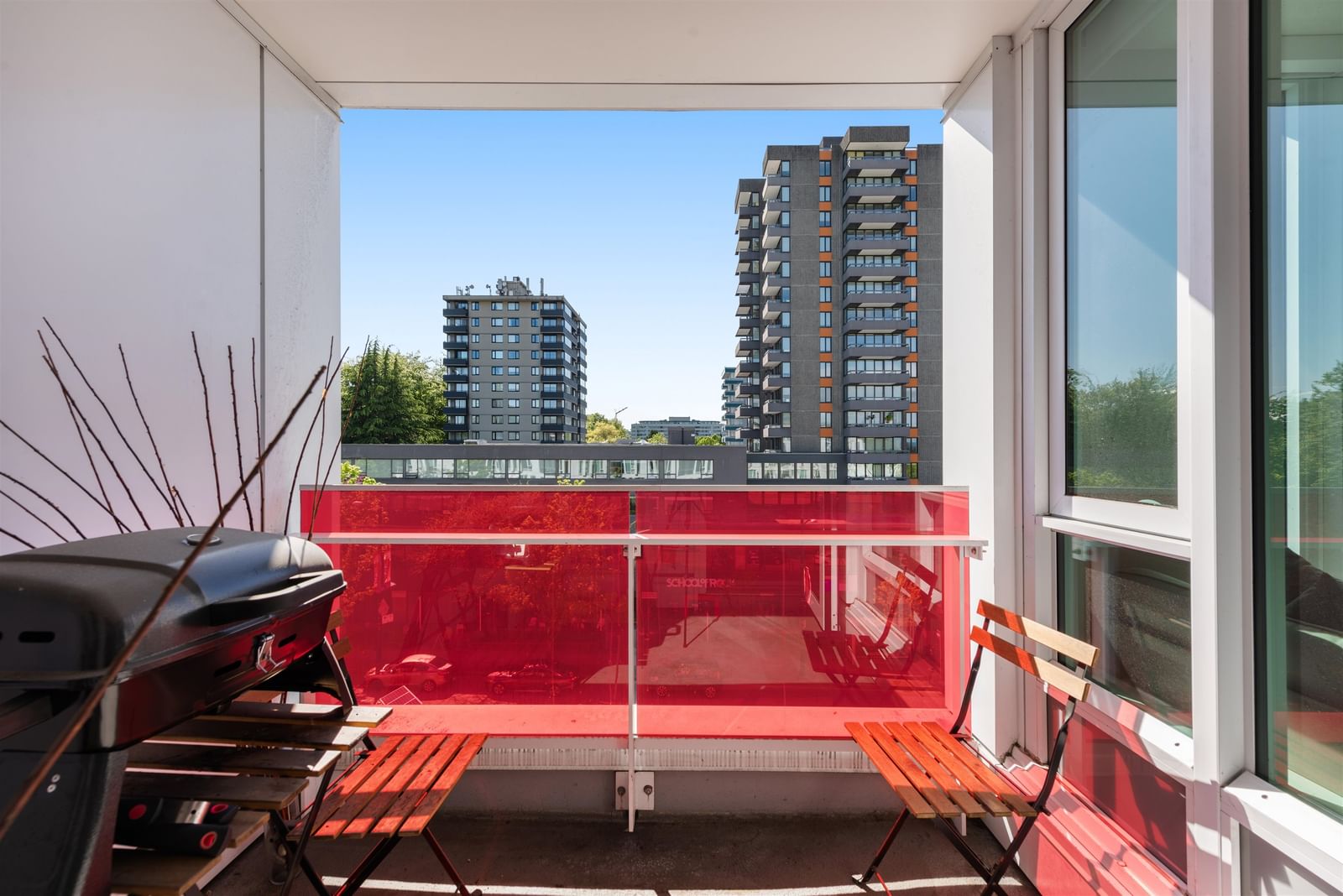 Listing Image 12