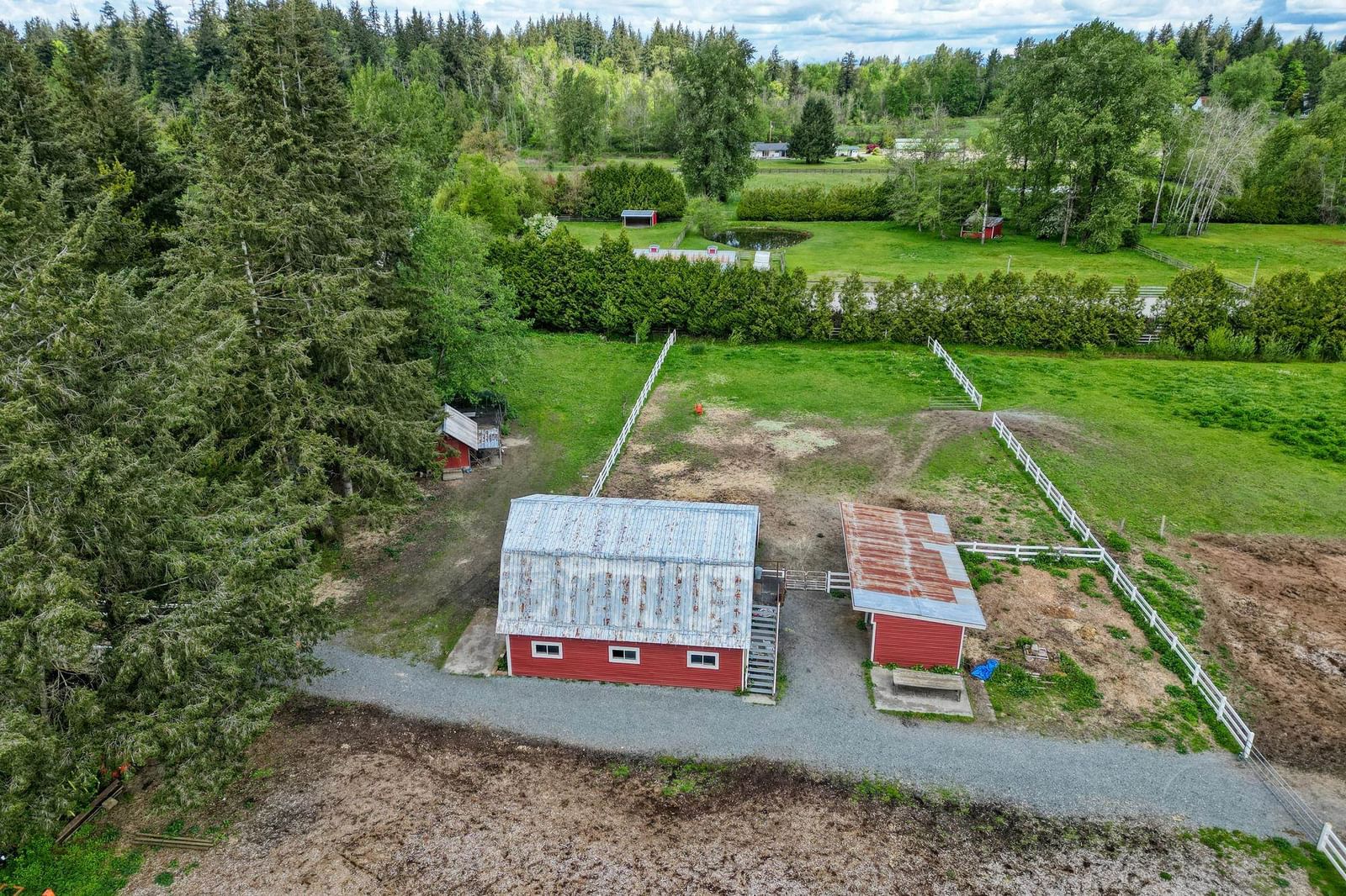 Listing photo 4