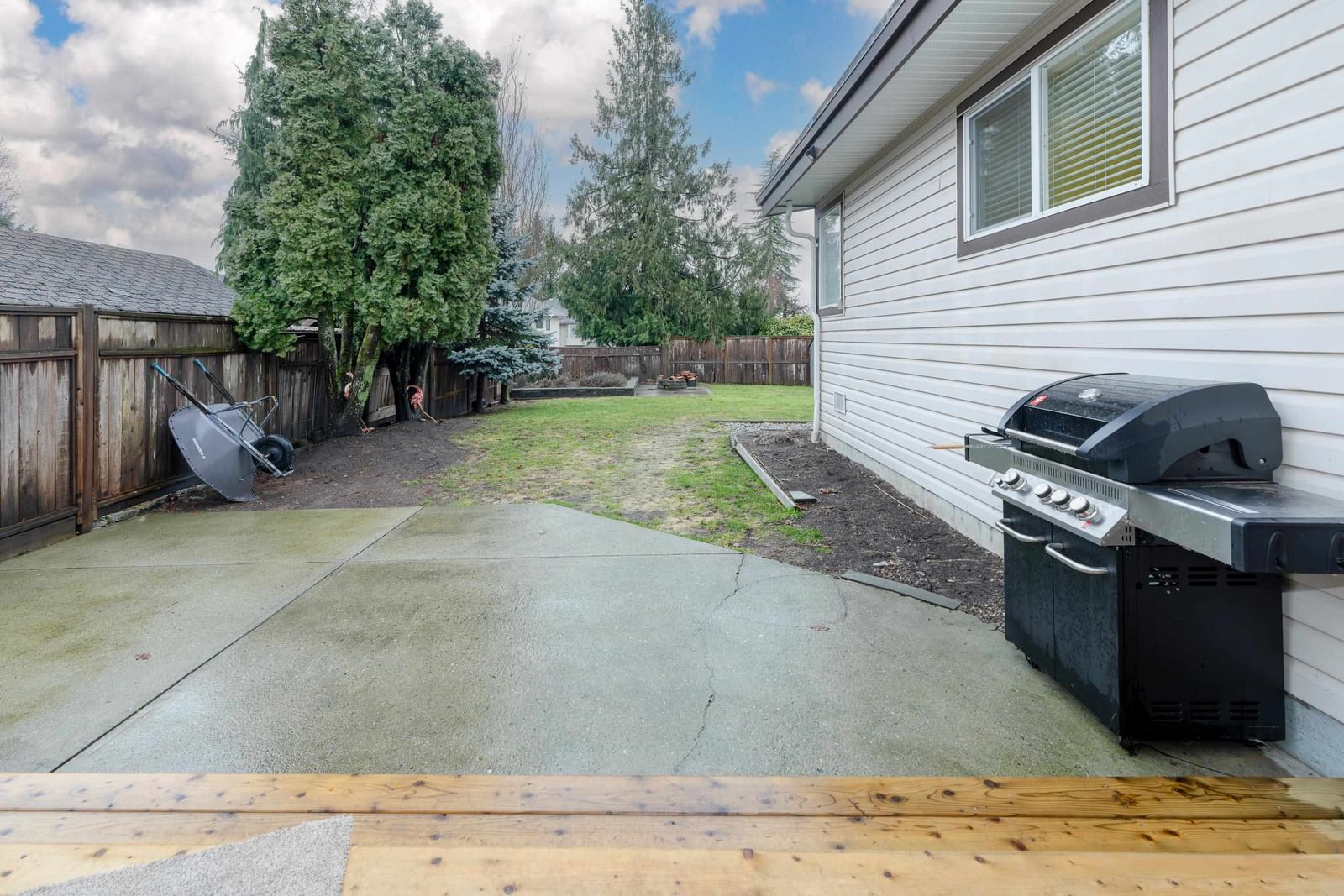 Listing Image 34