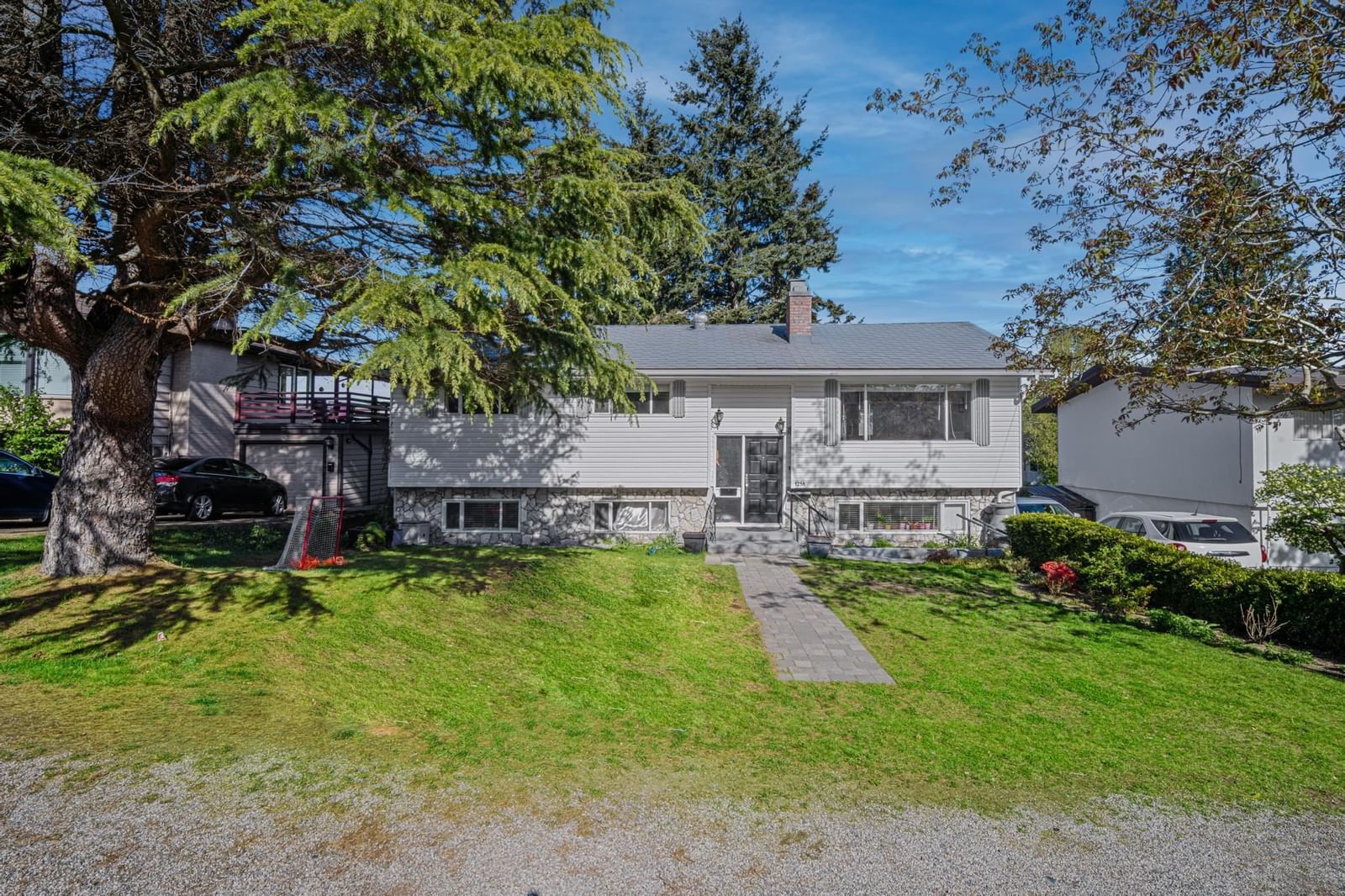 Listing Image 26
