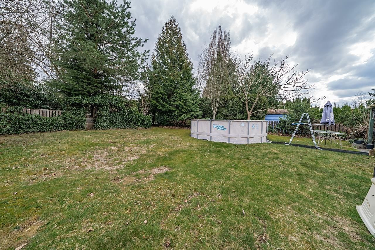 Listing Image 11
