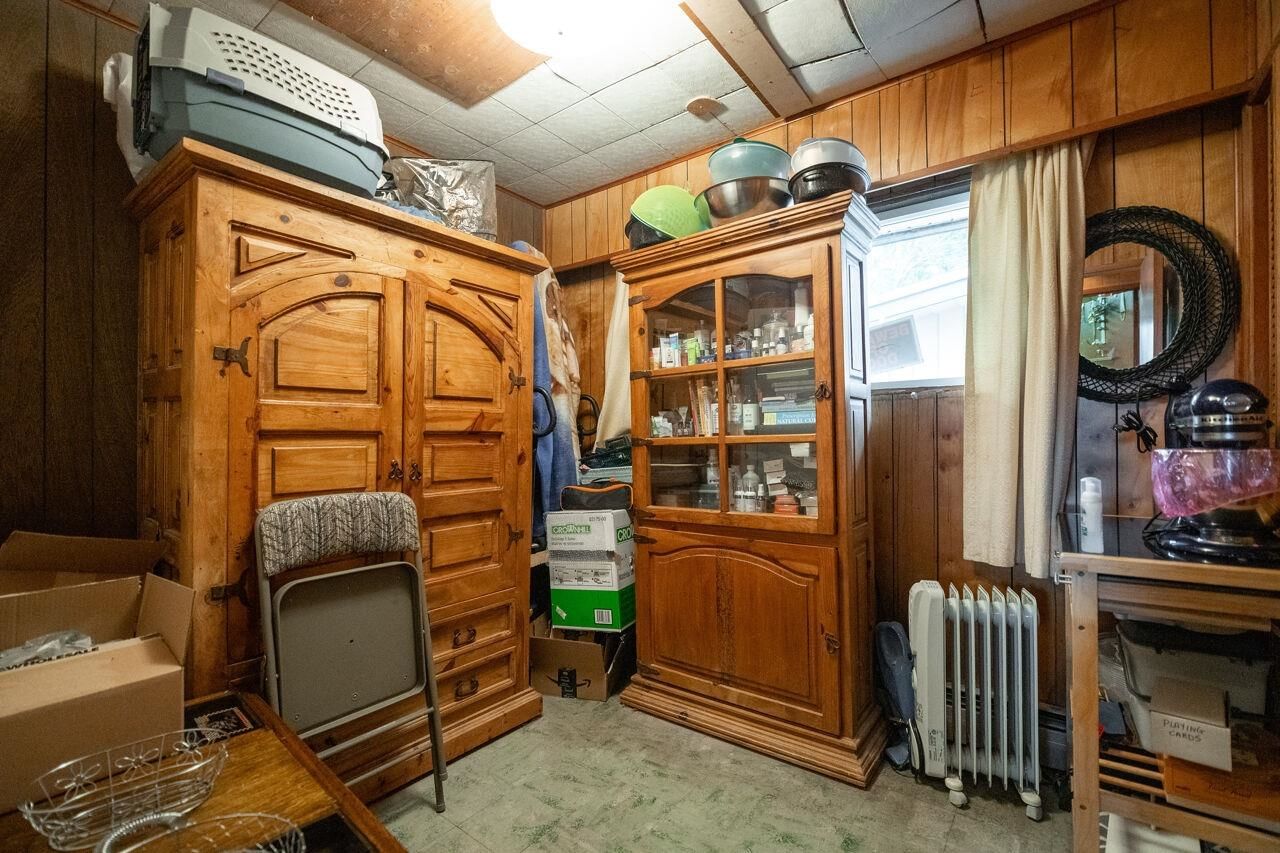 Listing Image 14