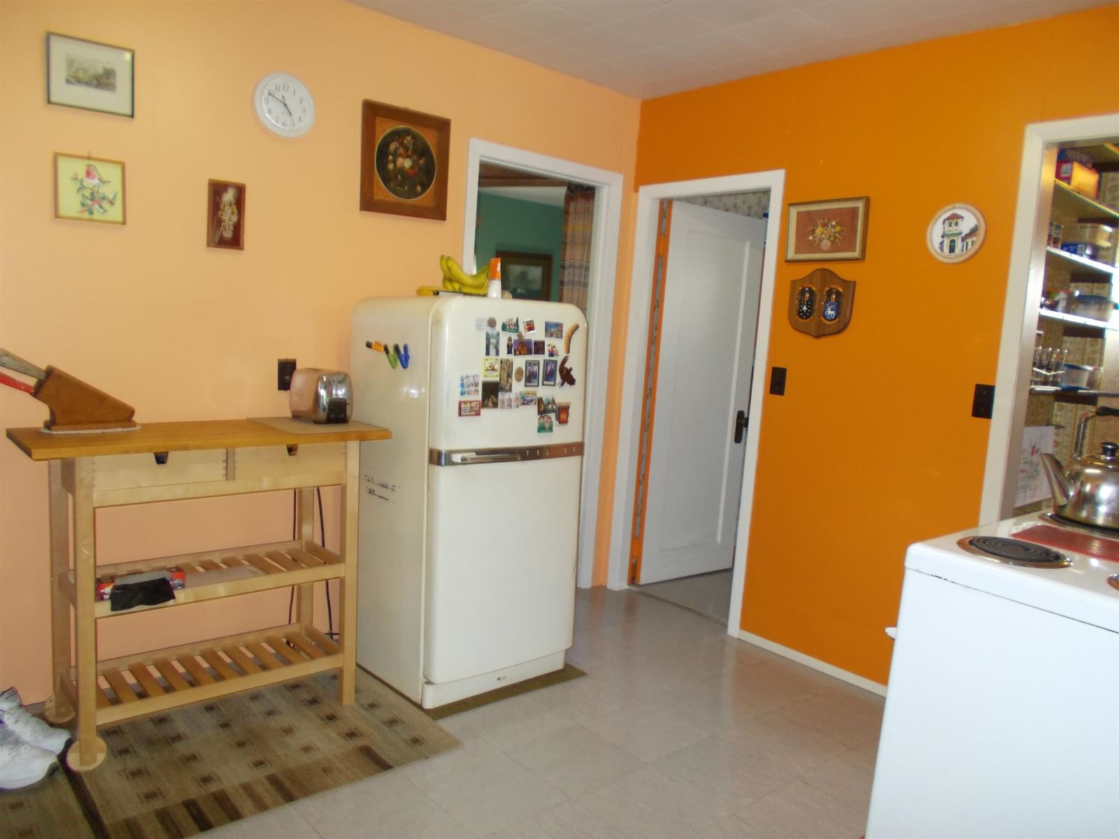Listing Image 9