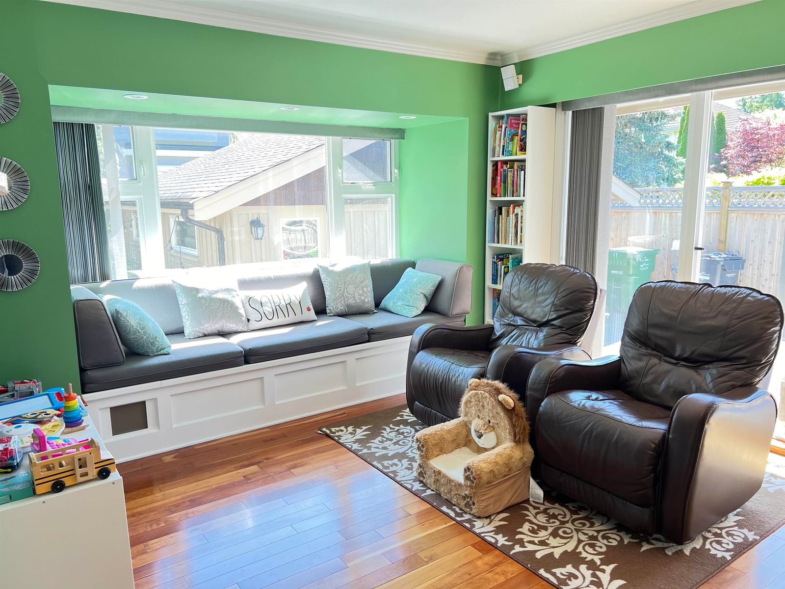 Listing Image 15