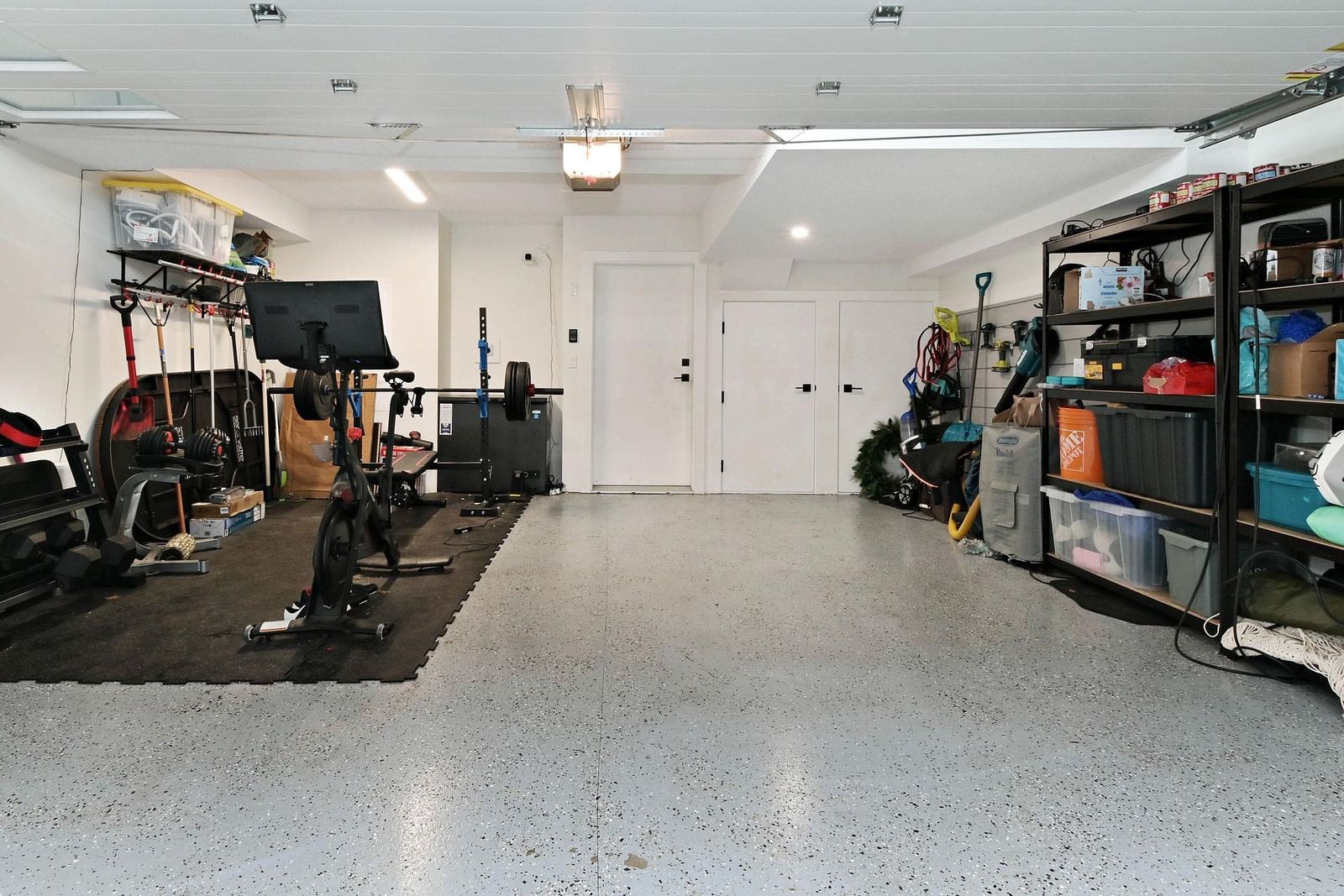 Listing Image 23