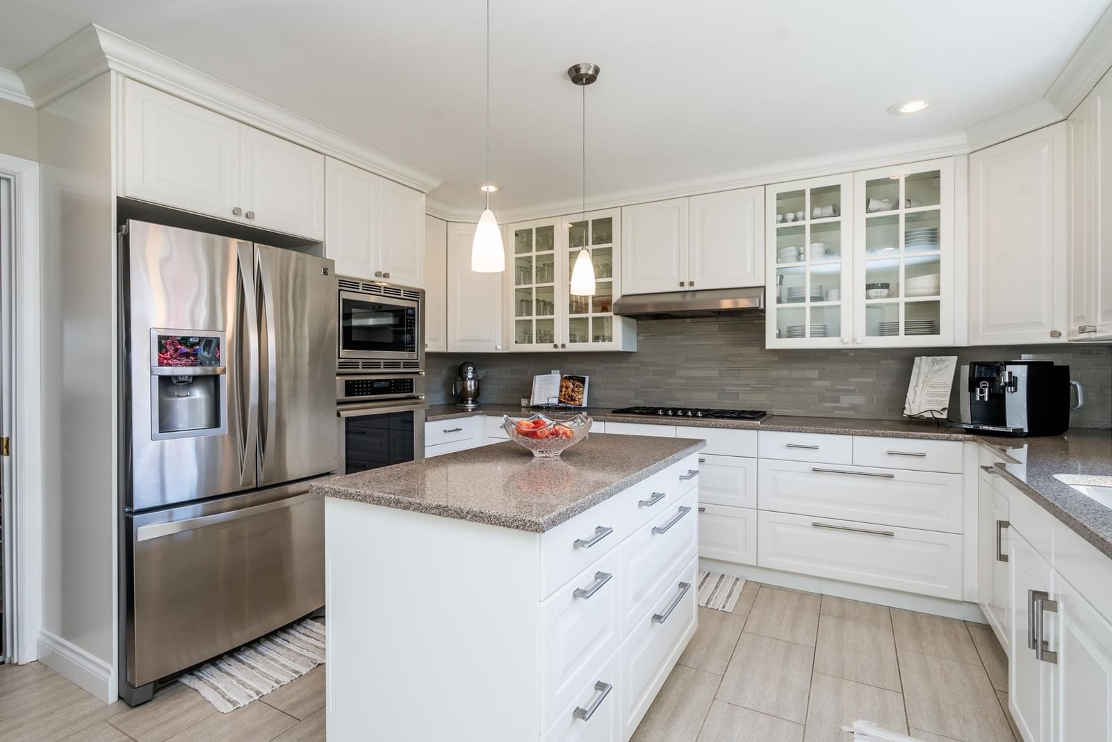 Listing Image 12