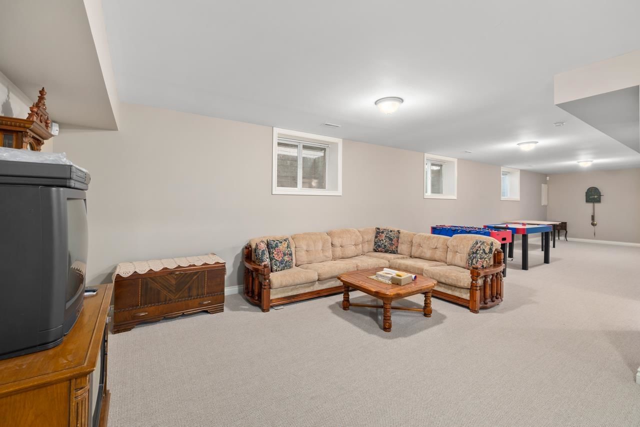 Listing Image 27