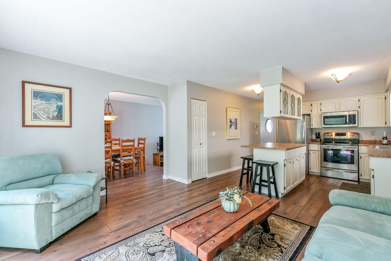 Listing Image 16