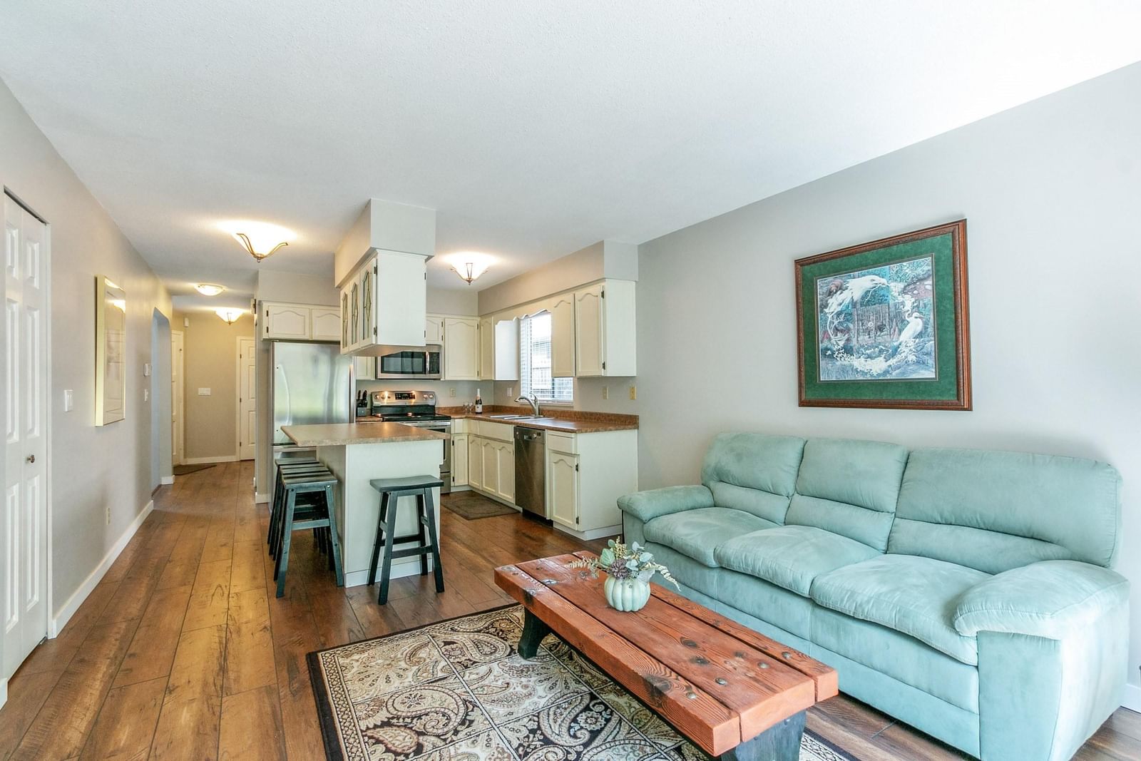 Listing Image 17