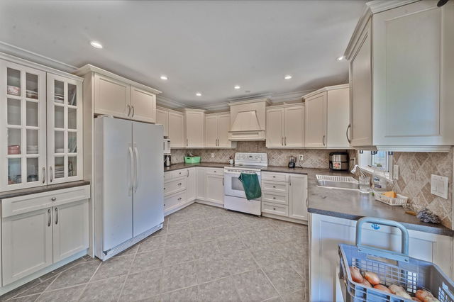 2939 Cardinal Place