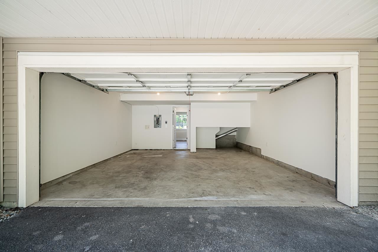 Listing Image 24