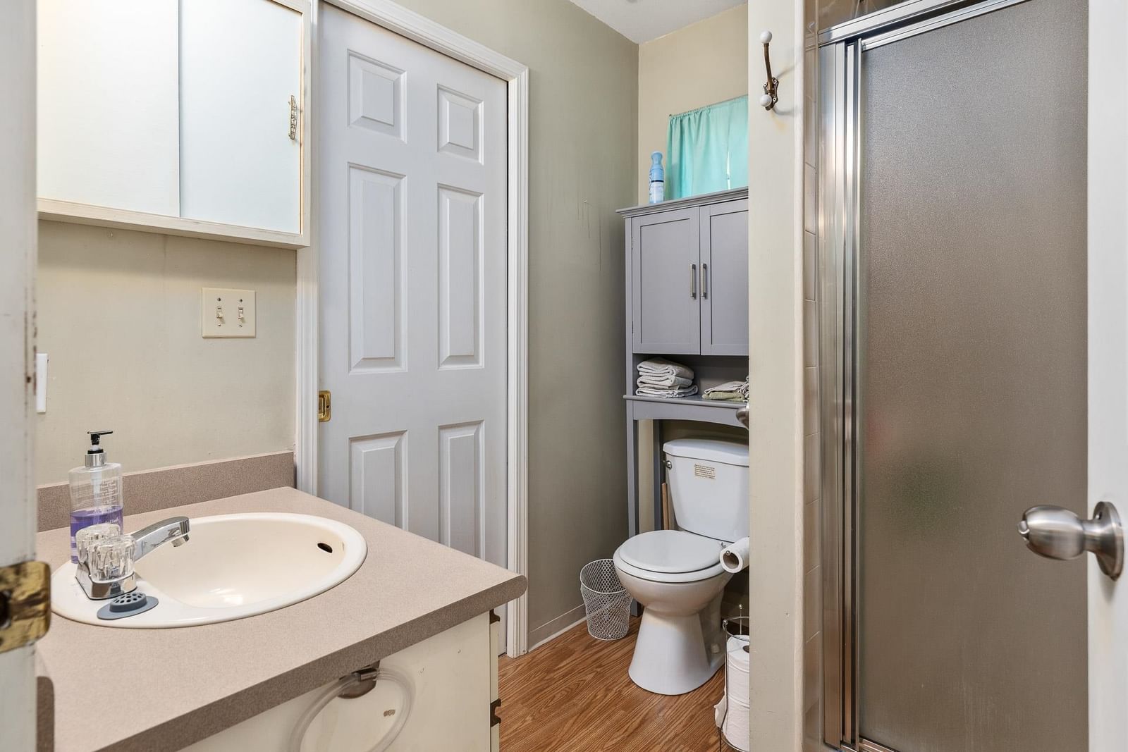 Listing Image 18