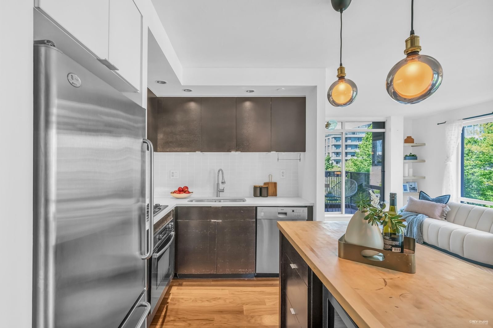 Listing Image 15
