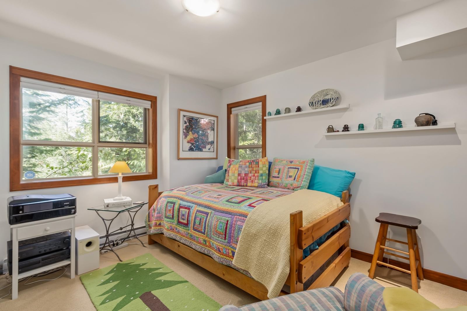 Listing Image 12