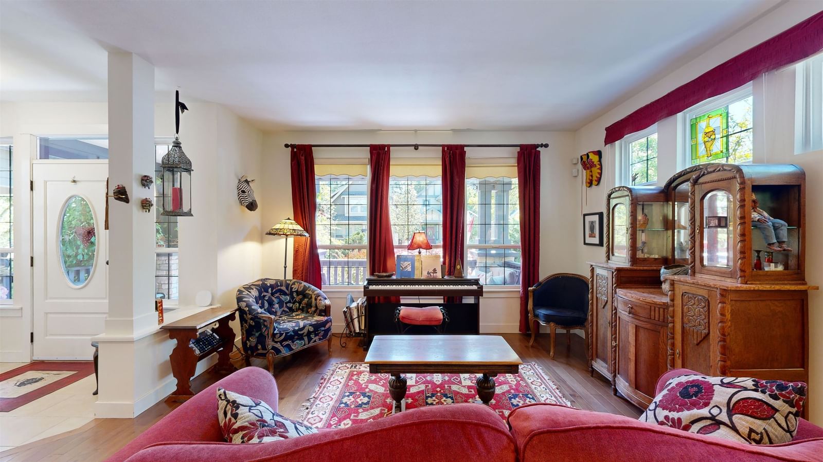 Listing Image 10