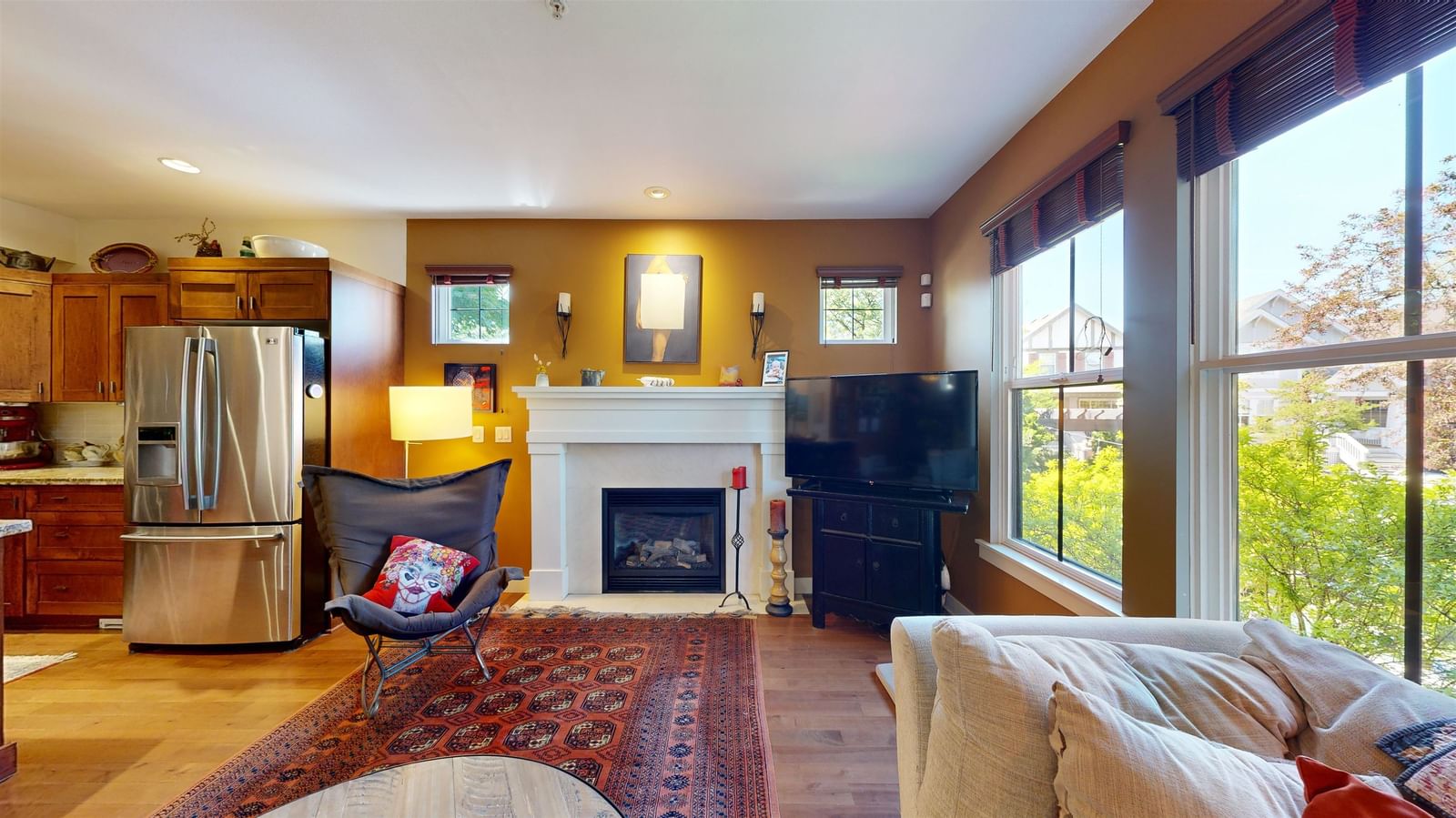 Listing Image 14