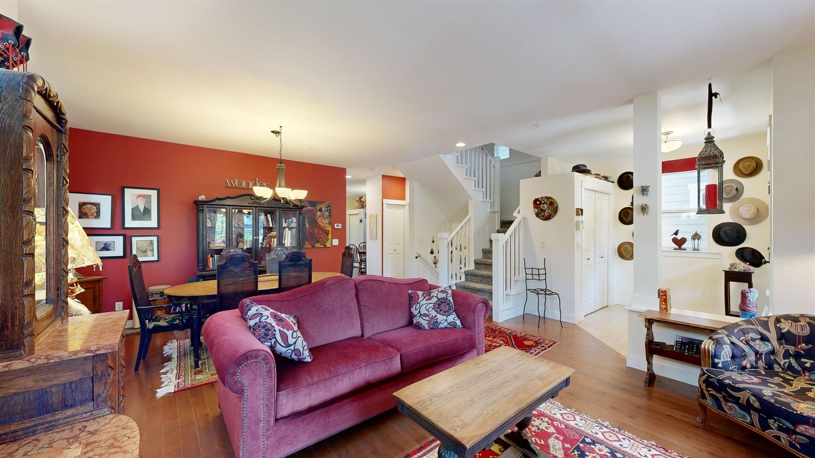 Listing Image 9