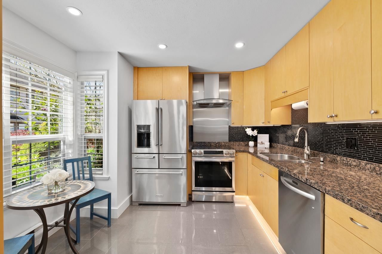Listing Image 15