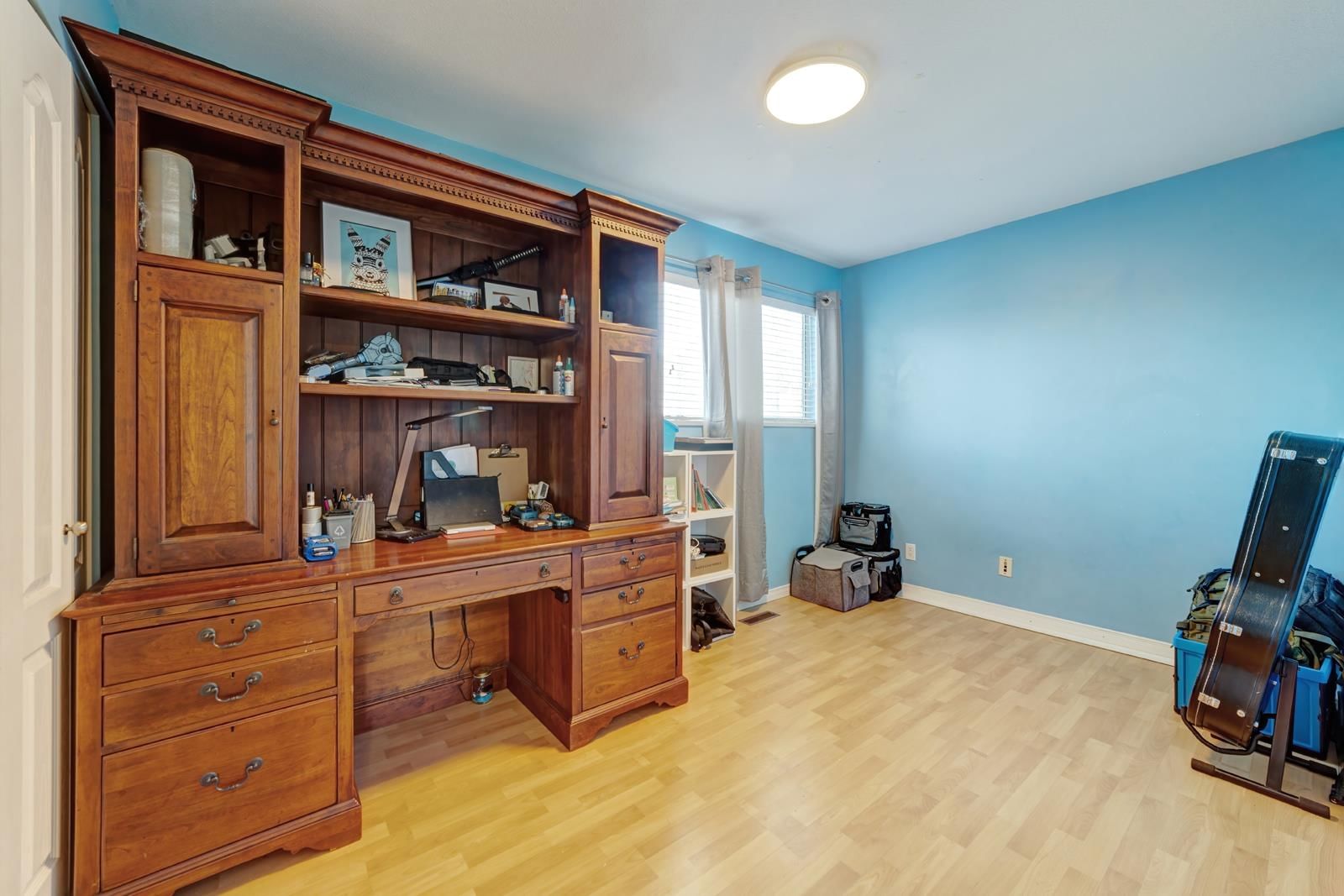 Listing Image 14