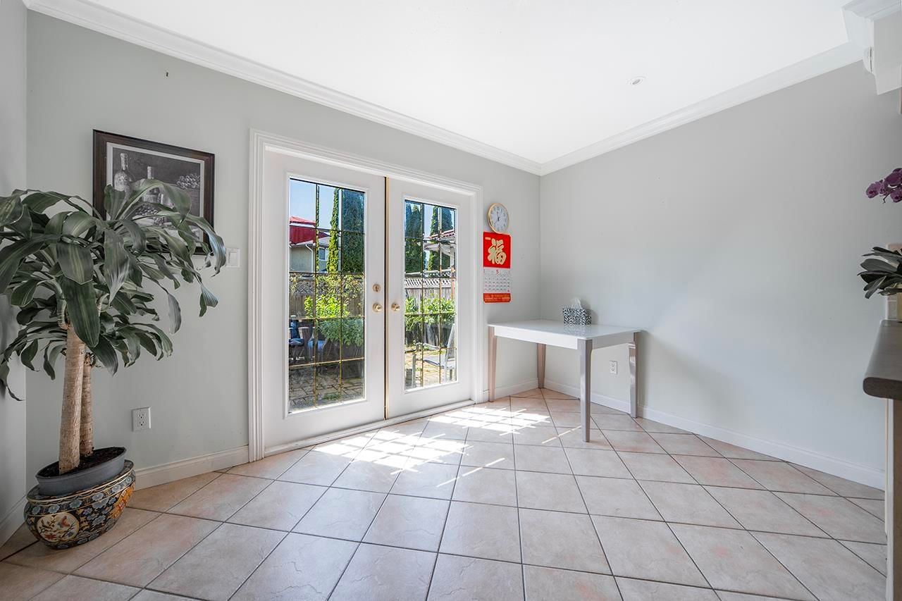 Listing Image 16