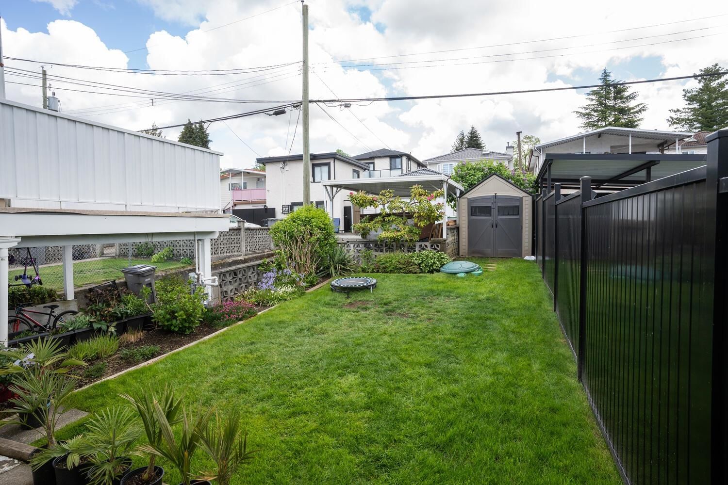 Listing Image 17