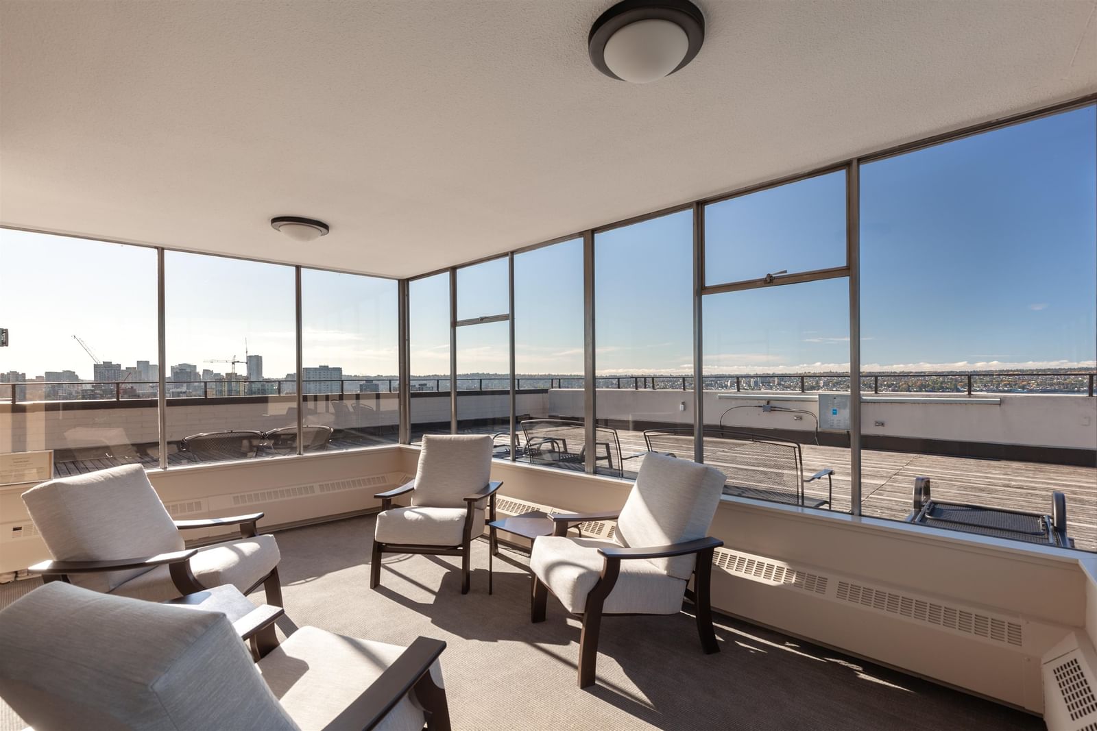 Listing Image 30