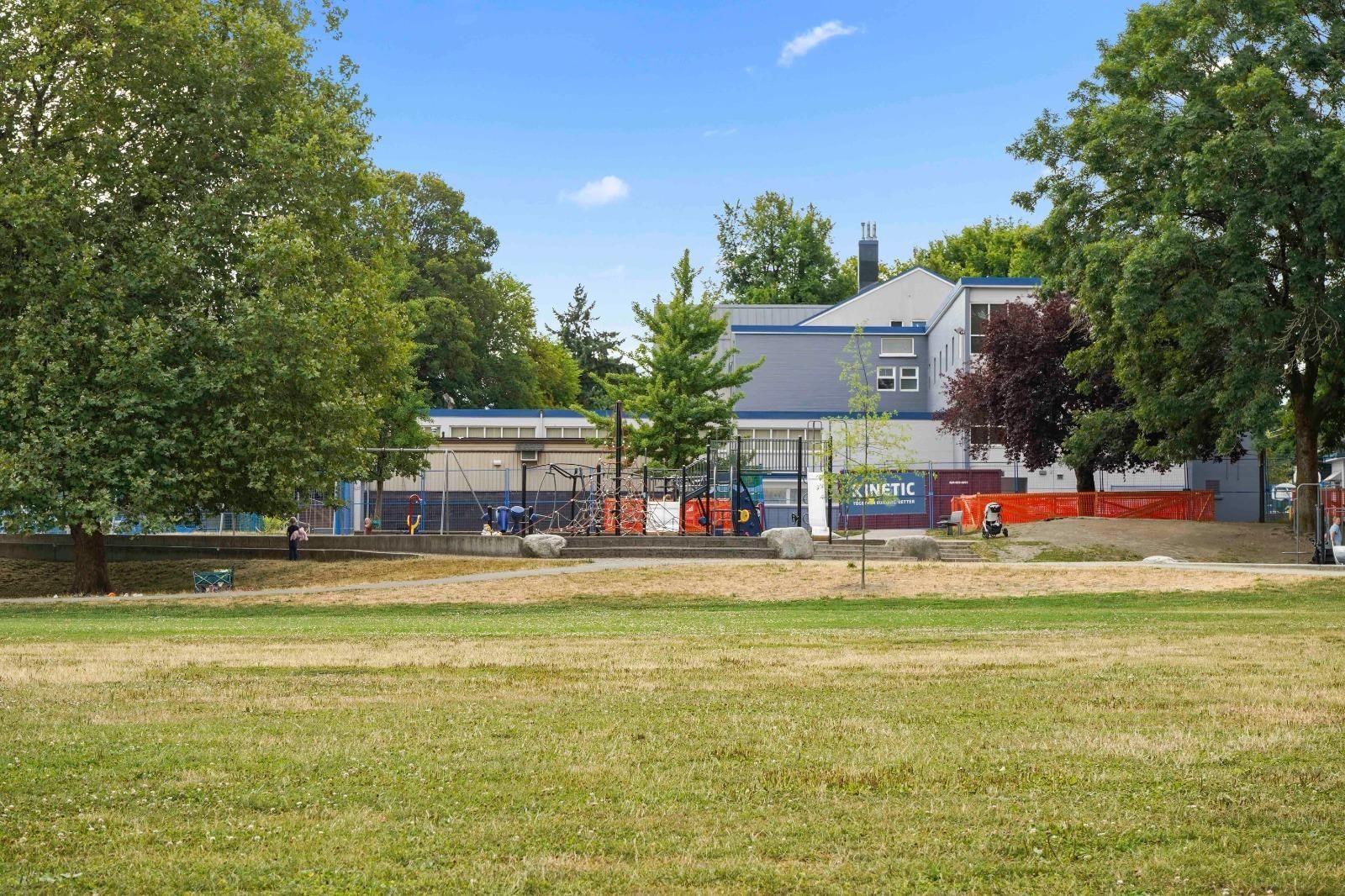 Listing Image 33