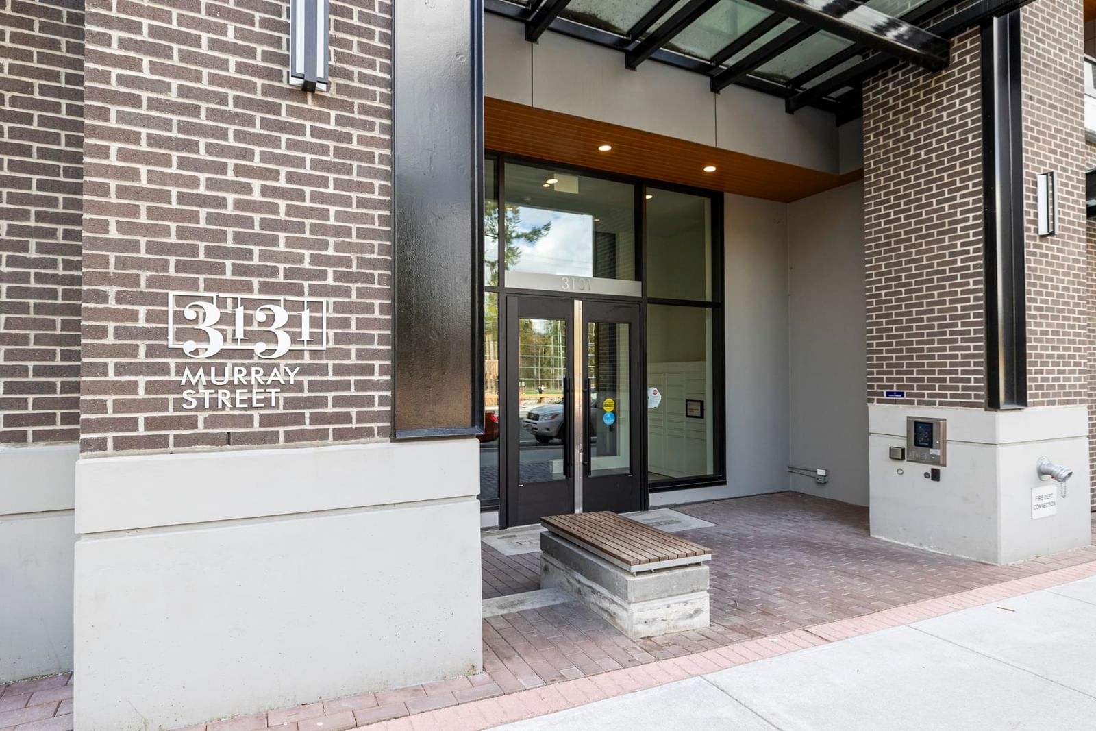 Listing Image 17