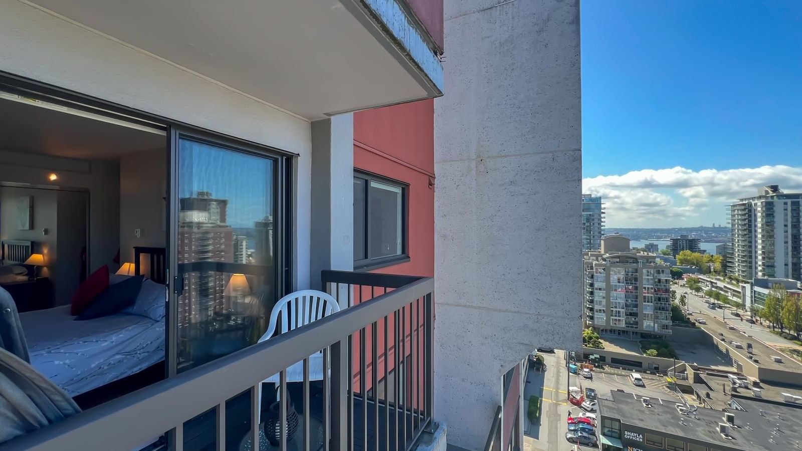 Listing Image 15